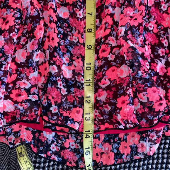 Express Floral Tank Top - Picture 6 of 6